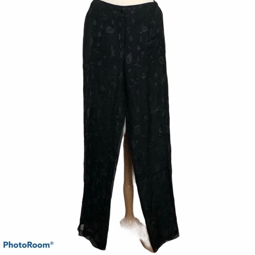 Armani Collezioni Cropped Black Pants Size 26
